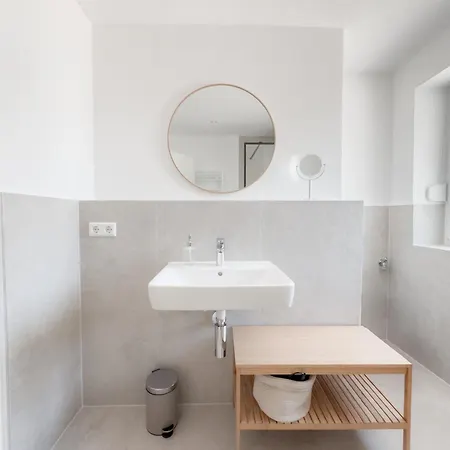 Skyrise In - Zentral & Modern