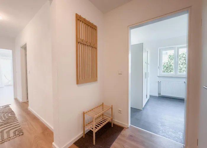 Skyrise In - Zentral & Modern Appartement